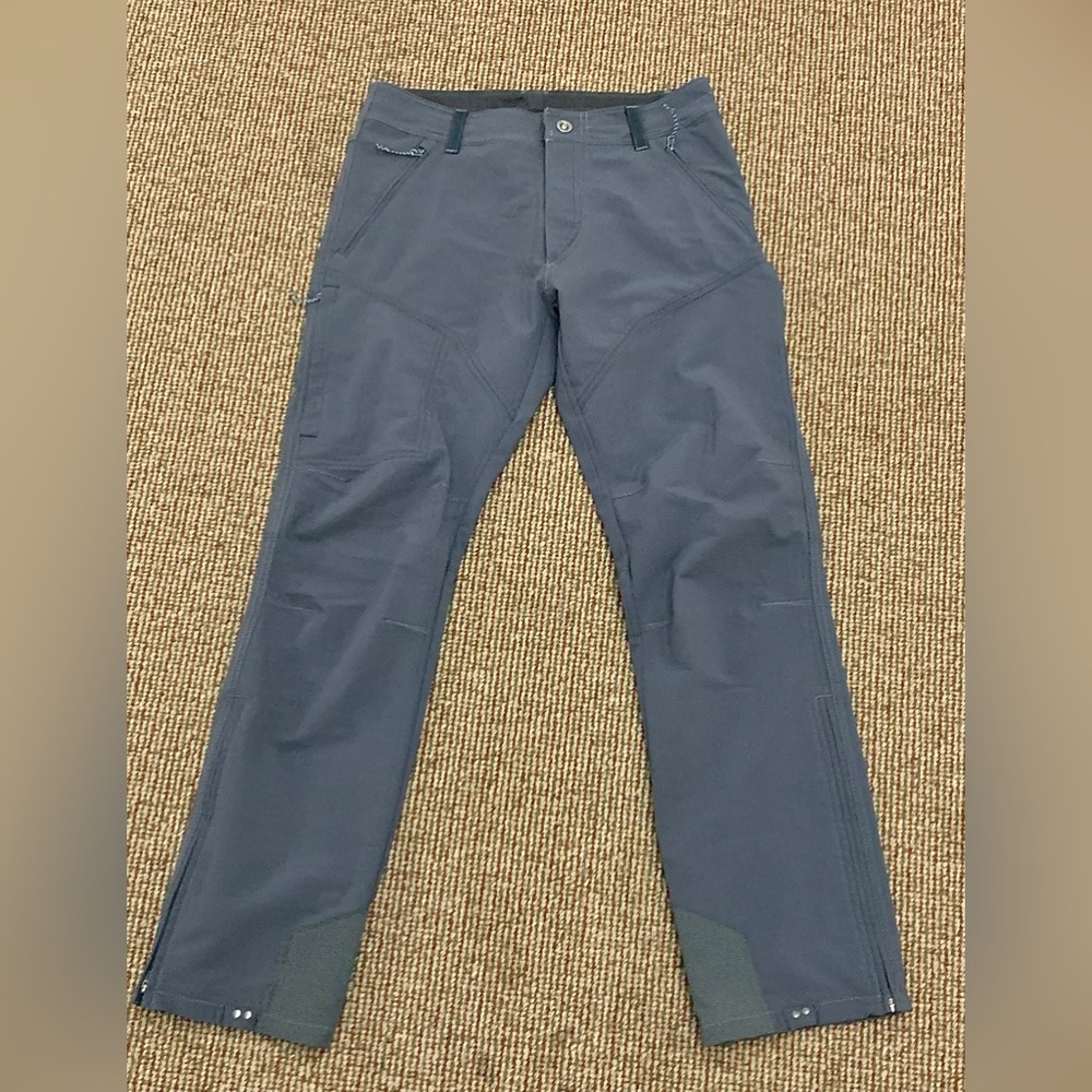 Men’s 32 x 32 Kuhl Klash Grey Soft Shell Water Repellent Hybrid Tech Pants